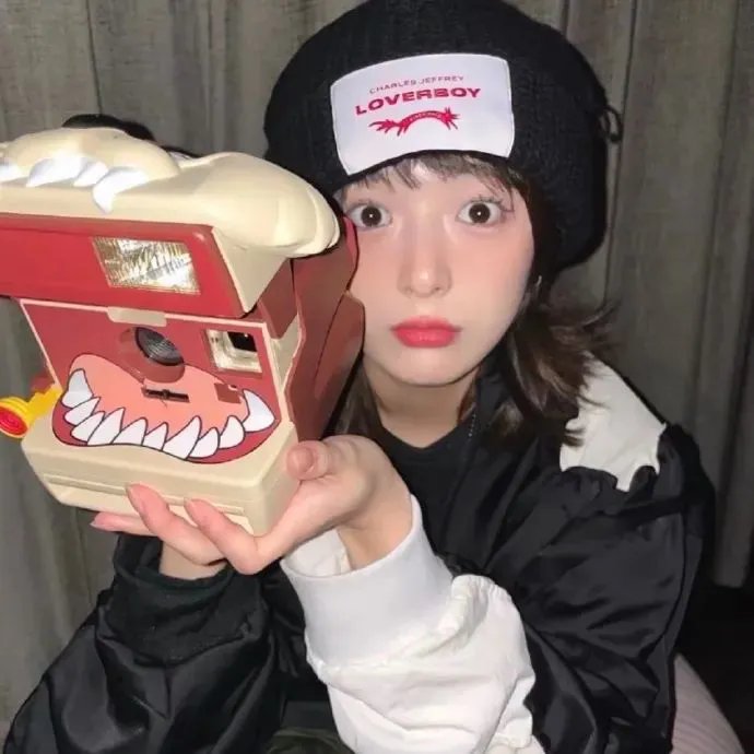 白色女孩粤语